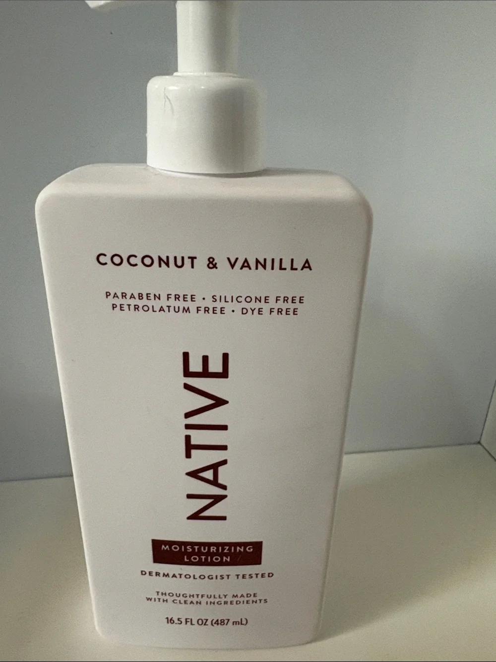 Native Moisturizing Lotion Coconut & Vanilla - White with Brown Text